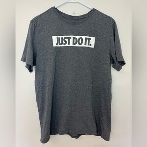 Nike Just Do It Tee Gray Graphic Logo Shirt Mens Large Fits Medium Distressed